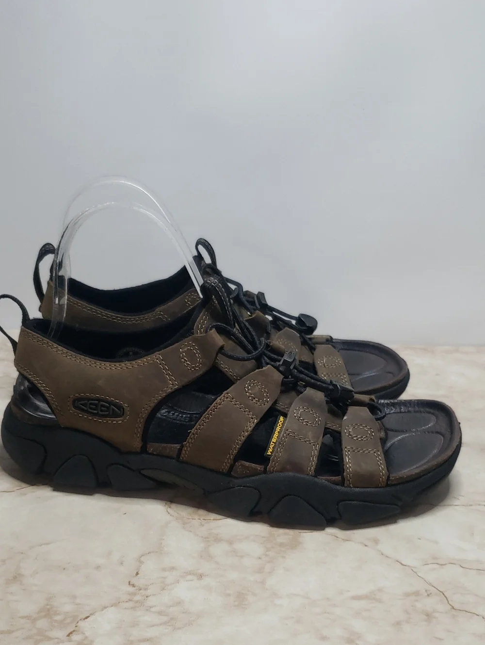 Keen sturdy outdoor
